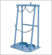 1500L用 ボンベスタンド | 製品情報 | 東横化学株式会社